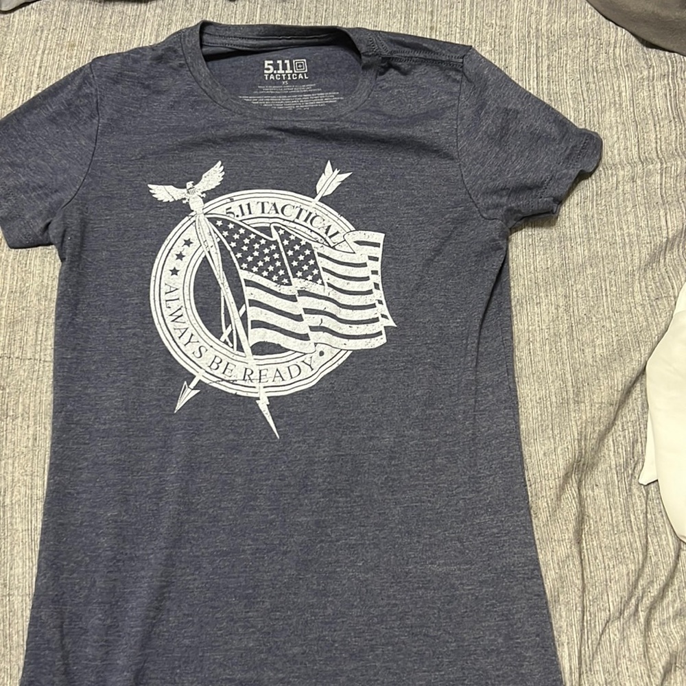 Woman's 511 tactical tee nwot xs